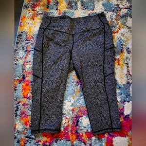 Torrid Capri leggings